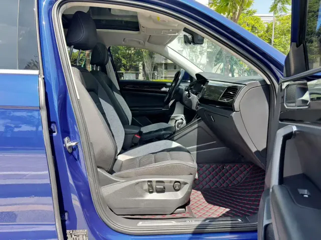 Volkswagen Tayron GTE Plug-in Hybrid — Фото автомобиля 6