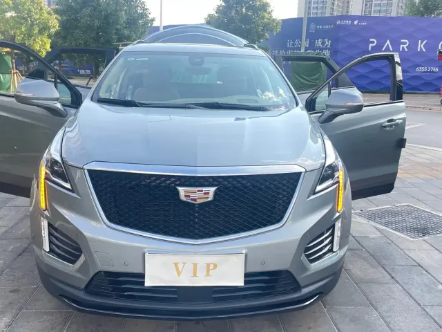 Cadillac XT5 — Фото автомобиля 13