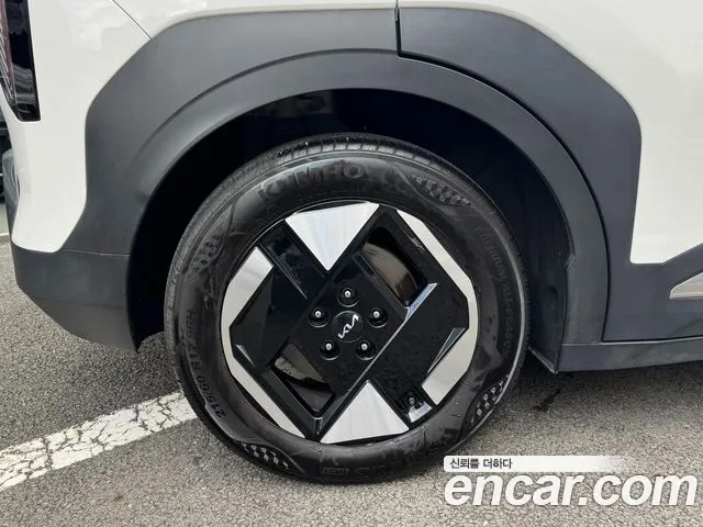 Kia EV3 — Фото автомобиля 5