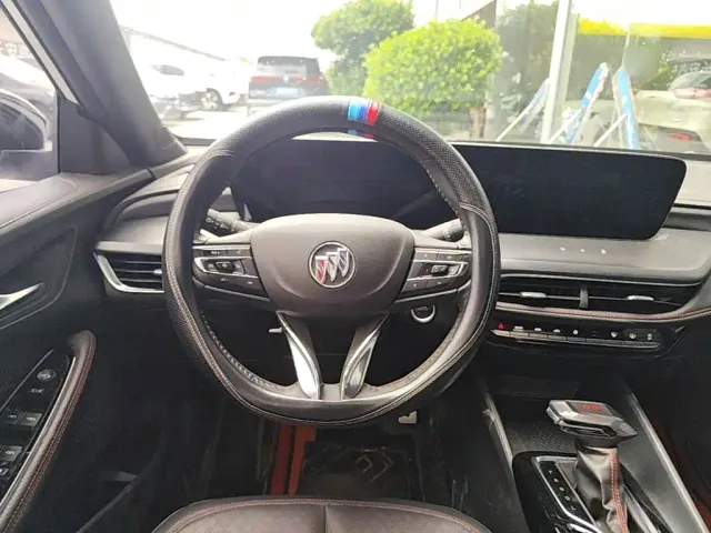 Buick Verano — Фото автомобиля 10