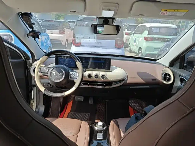Wuling Bingo — Фото автомобиля 9
