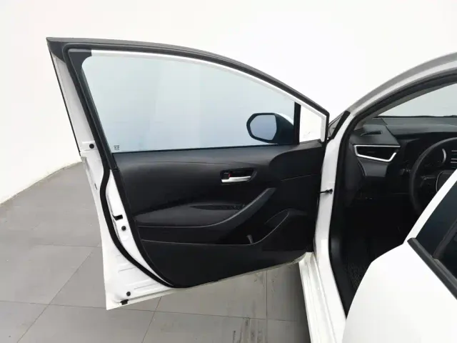 Toyota Corolla — Фото автомобиля 8