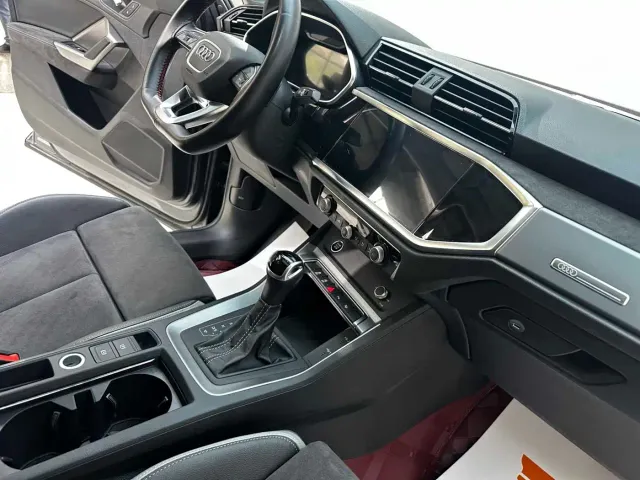Audi Q3 — Фото автомобиля 16