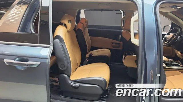 Kia Carnival 4th Gen — Фото автомобиля 17
