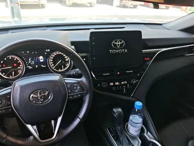 Toyota Camry — Фото автомобиля 9