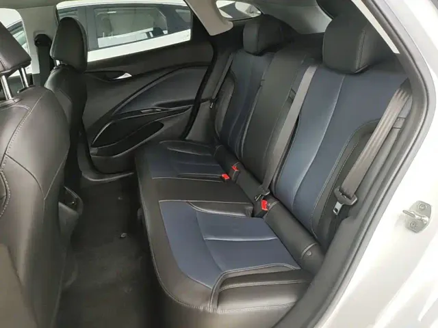 Buick Velite 6 — Фото автомобиля 12