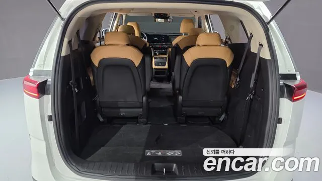 Kia Canival Carnival 4 поколение Дизель 9 мест Prestige — Фото автомобиля 16