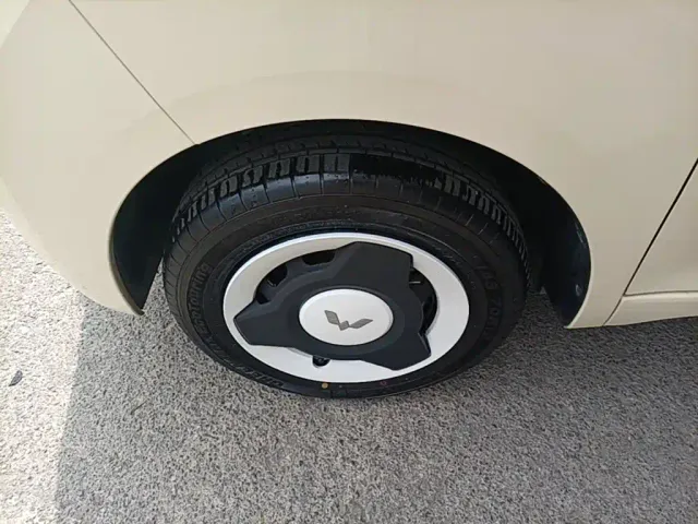 Wuling Hongguang Mini EV — Фото автомобиля 22