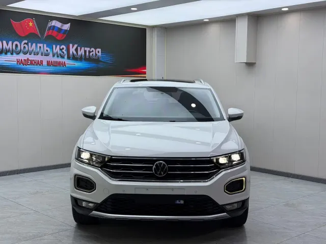 Volkswagen T-Roc — Фото автомобиля 2