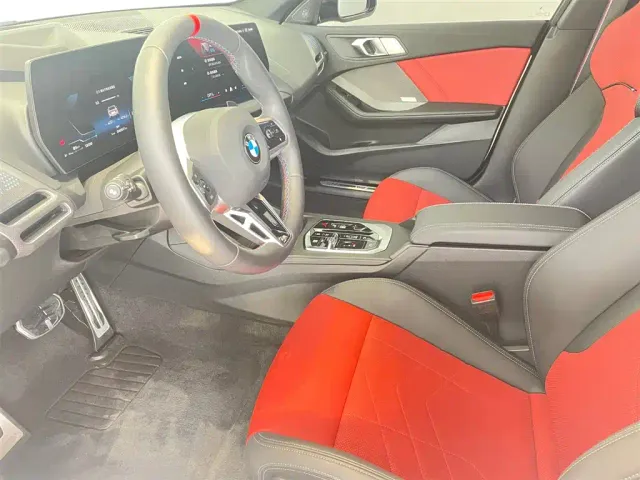 BMW M235L — Фото автомобиля 10
