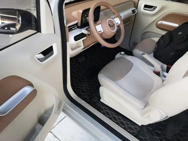 Wuling Hongguang Mini EV — Фото автомобиля 15