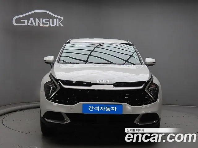 Kia Sportage Sportage 5-е поколение Бензин 1.6 турбо 2WD — Фото автомобиля 3
