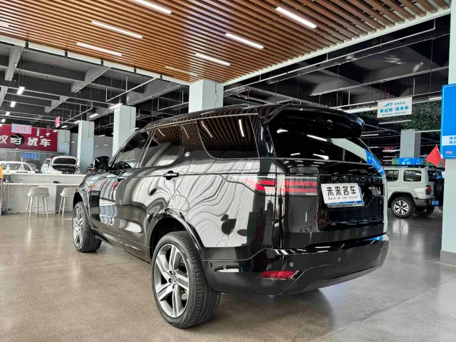 Land Rover Discovery — Фото автомобиля 14