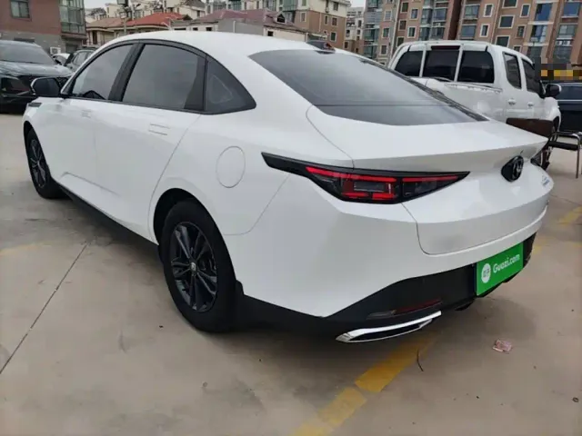 Changan Lamore — Фото автомобиля 4