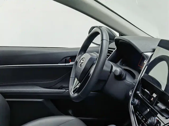 Toyota Camry — Фото автомобиля 22
