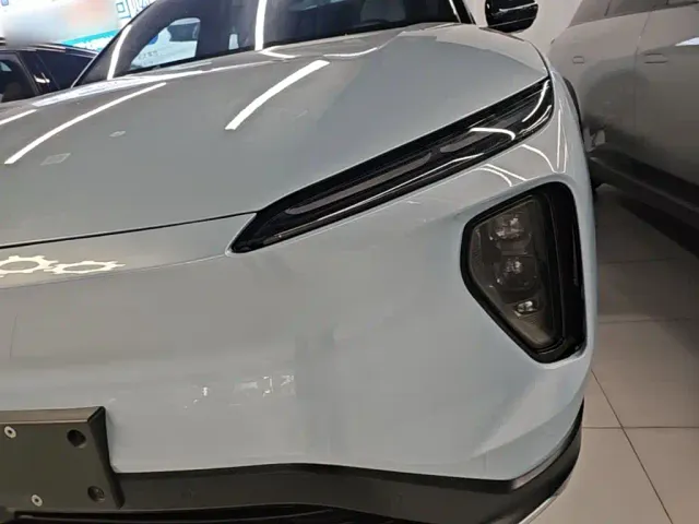 Nio ES6 — Фото автомобиля 23