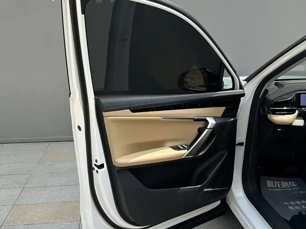 Geely Boyue L 2023 1.5TD DCT Premium — Фото автомобиля 12