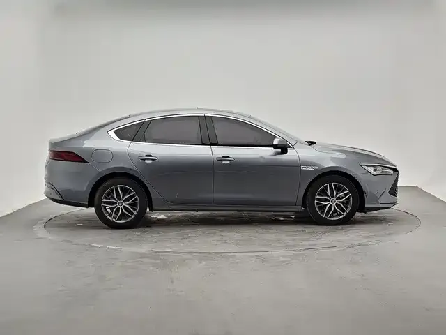 BYD Qin PLUS — Фото автомобиля 4