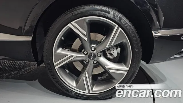 Genesis GV80 2.5T Бензин AWD — Фото автомобиля 13