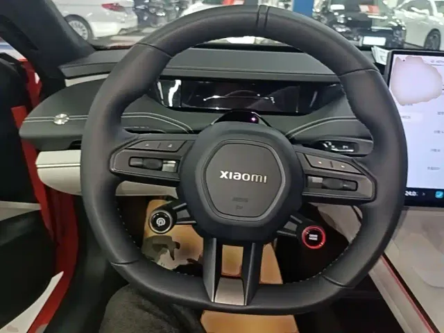 Xiaomi SU7 — Фото автомобиля 10