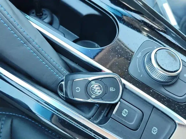 Buick Velite 6 — Фото автомобиля 8