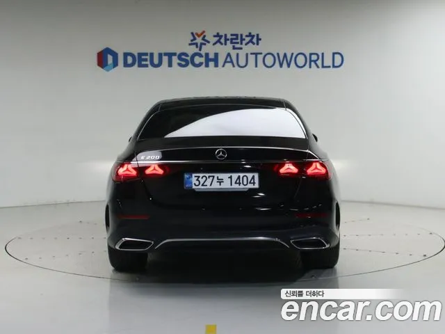 Mercedes-Benz E-Class W214 — Фото автомобиля 4