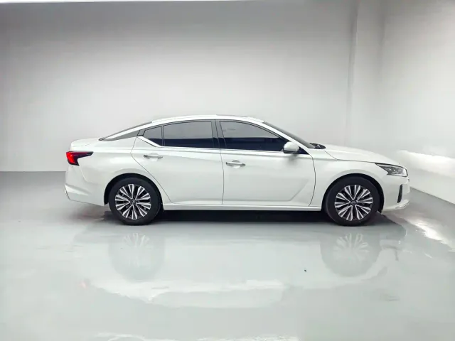 Nissan Teana — Фото автомобиля 7