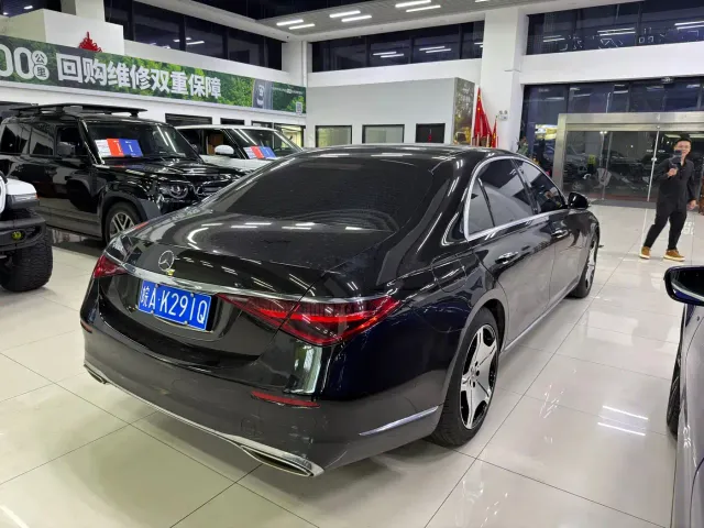 Mercedes-Benz S-Class — Фото автомобиля 13