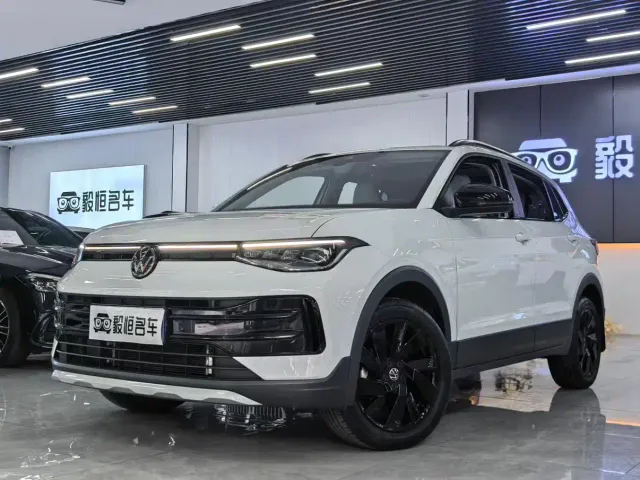 Фотография автомобиля — Volkswagen Tharu