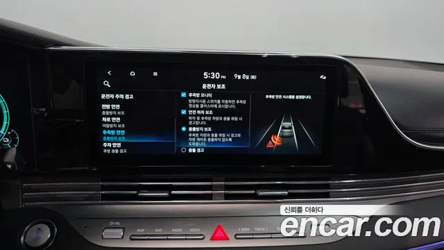 Hyundai Grandeur Grandeur (New) Hybrid — Фото автомобиля 16