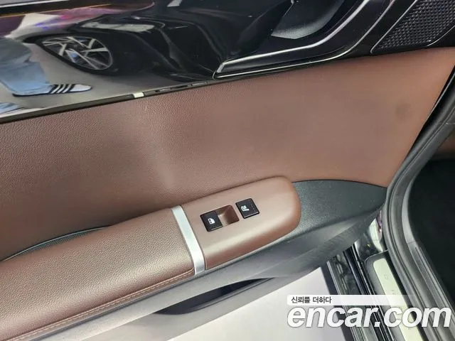 Hyundai Grandeur GN7 — Фото автомобиля 15