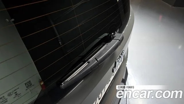 Jeep Renegade — Фото автомобиля 25