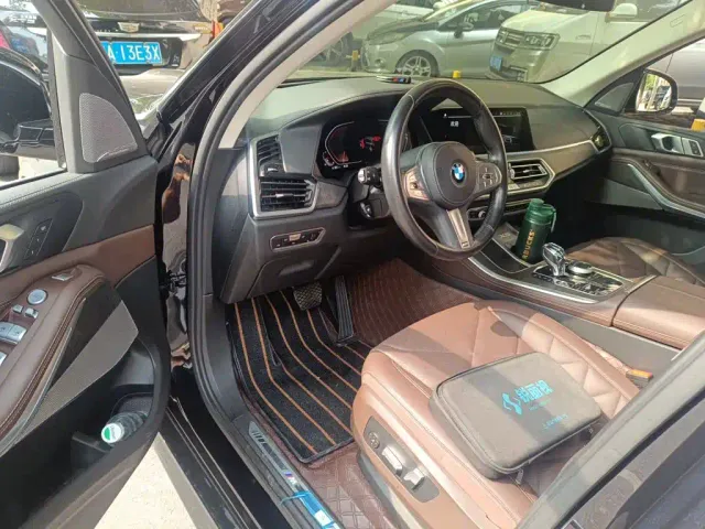 BMW X5 — Фото автомобиля 13