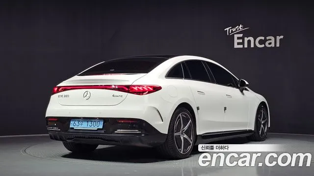Mercedes-Benz EQE — Фото автомобиля 2