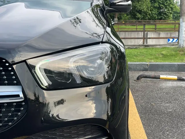 Mercedes-Benz GLE-Class — Фото автомобиля 8