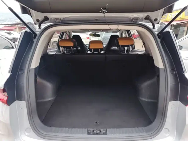 Geely Haoyue PRO — Фото автомобиля 18