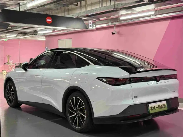 Arcfox Alpha S5 — Фото автомобиля 4