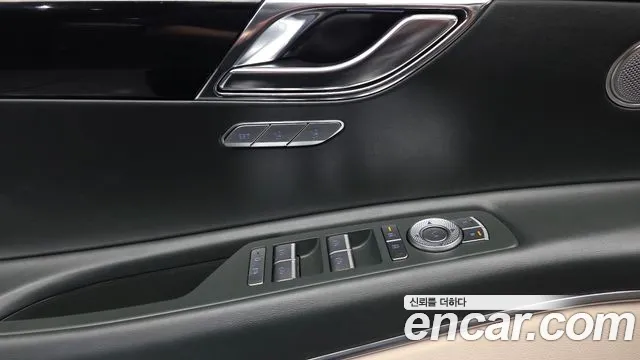 Genesis GV80 — Фото автомобиля 29