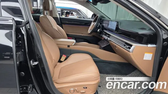 Hyundai Grandeur GN7 — Фото автомобиля 16