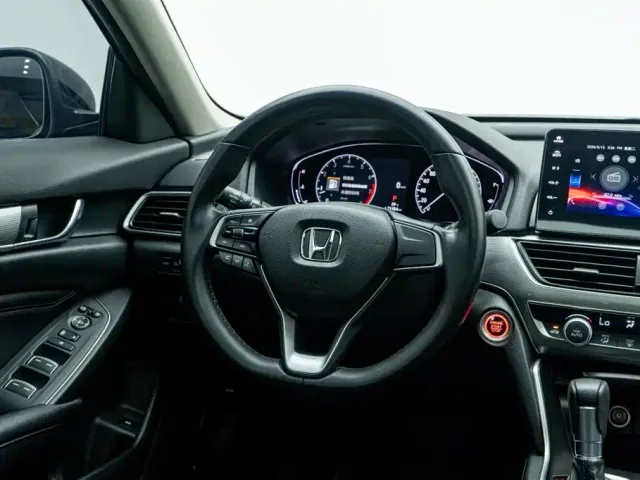 Honda Accord — Фото автомобиля 18