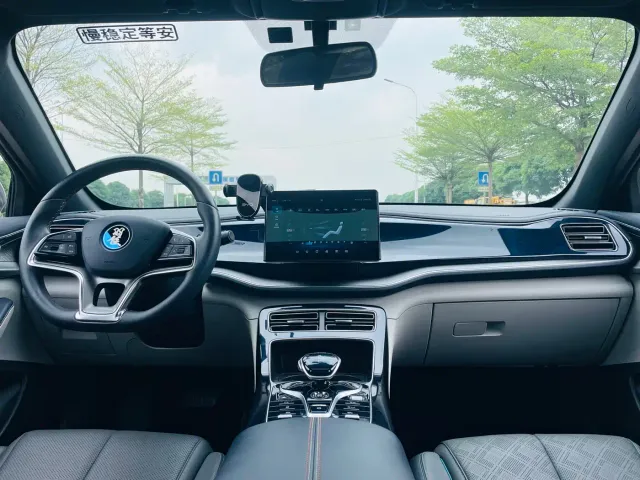 BYD Qin PLUS — Фото автомобиля 18