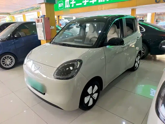 Фотография автомобиля — Wuling Hongguang Mini EV