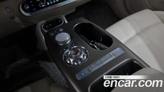Genesis GV60 Standard — Фото автомобиля 6