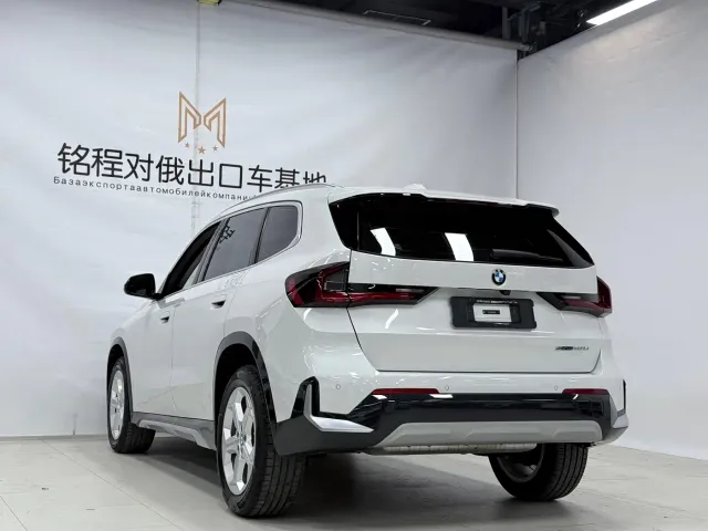 BMW X1 — Фото автомобиля 6