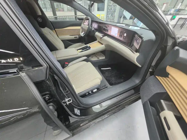 Audi E5 Sportback — Фото автомобиля 8