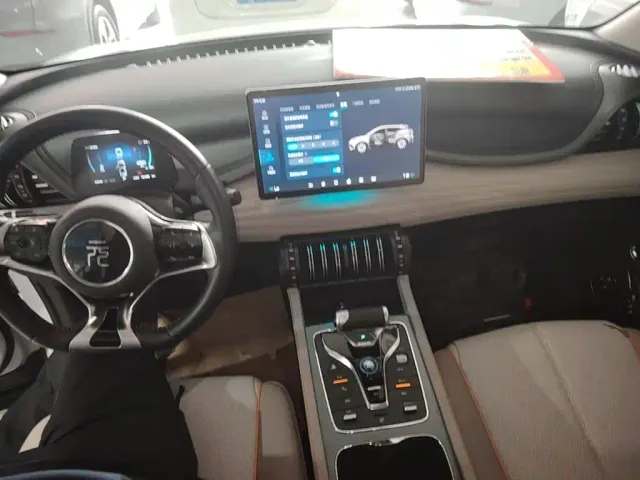 BYD Yuan PLUS 2024 Glory Edition 510KM Advanced — Фото автомобиля 9