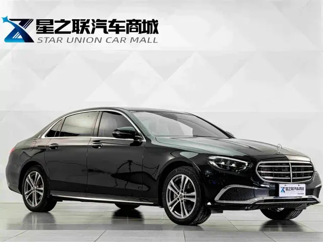 Mercedes-Benz E-Class — Фото автомобиля 5