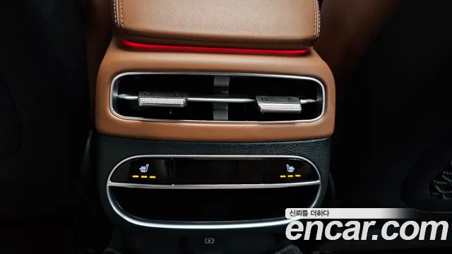 Genesis GV70 2.5T Бензин AWD — Фото автомобиля 18