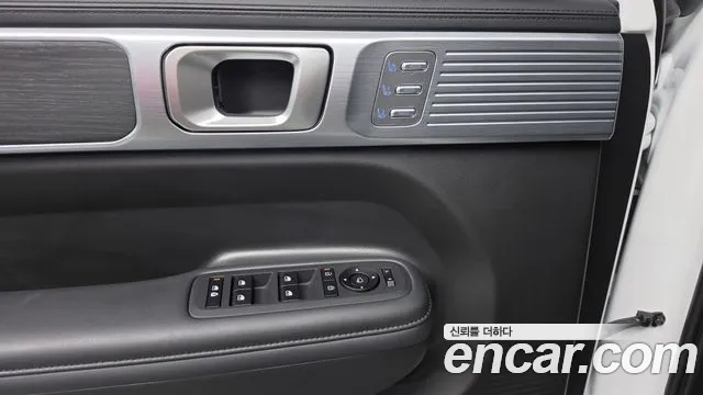 Hyundai Santa Fe — Фото автомобиля 19
