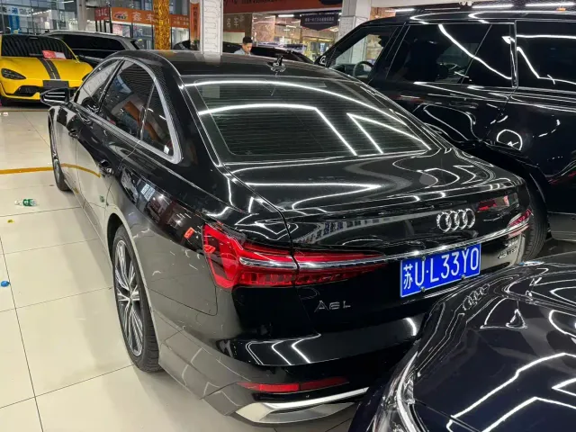 Audi A6L — Фото автомобиля 9